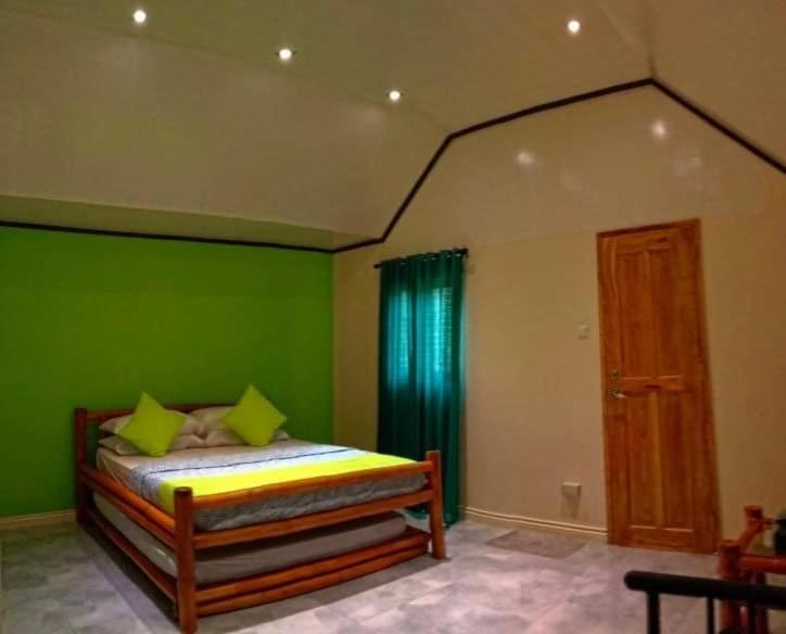Dreamink Farm Og Myl'S Place Sorsogon Экстерьер фото